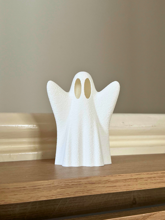 Minimalist Ghost Decor