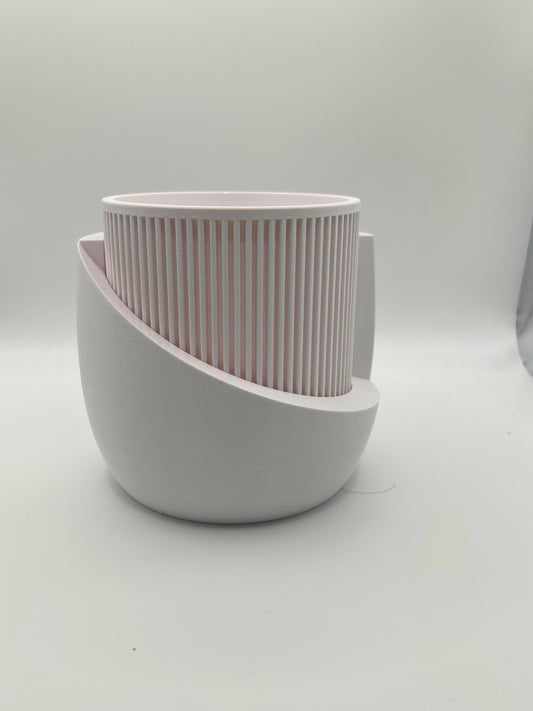 Japandi Self-Watering Planter, alternative angle